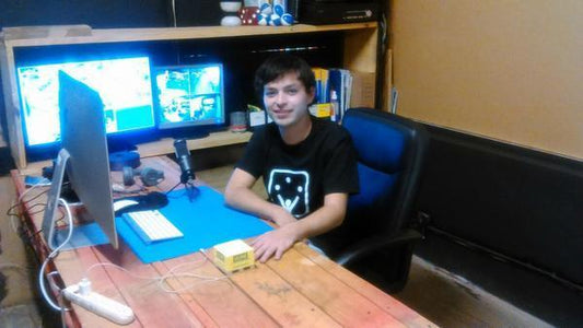 Hola  soy Alan de Tienda malabares y trabajo  en lo que me gusta !!!!