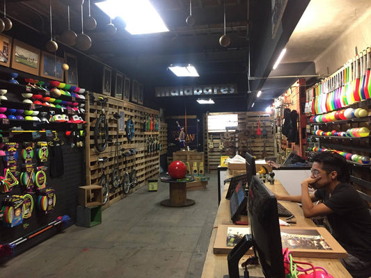 Remodelando tienda malabares