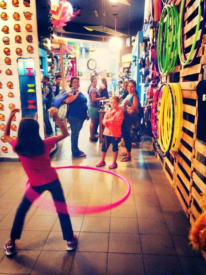 Extraño la tienda Malabares llena de Niños,